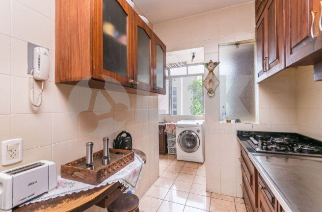 Imagem Apartamento com 3 Quartos à Venda, 130 m² em Moinhos De Vento - Porto Alegre Imagem Apartamento com 3 Quartos à Venda, 130 m² em Moinhos De Vento - Porto Alegre