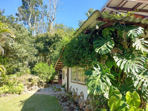 Imagem Casa com 8 Quartos à Venda, 327 m² em Albuquerque - Teresópolis Imagem Casa com 8 Quartos à Venda, 327 m² em Albuquerque - Teresópolis