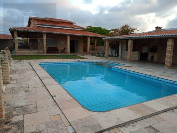 Casa com 3 Quartos à Venda, 250 m² em Quixaba - Aracati