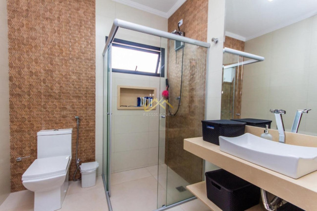 Imagem Casa com 4 Quartos à Venda, 450 m² em Praia Grande - Ubatuba Imagem Casa com 4 Quartos à Venda, 450 m² em Praia Grande - Ubatuba