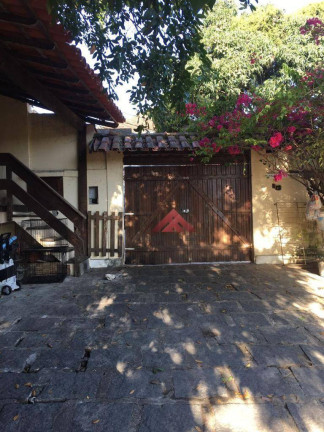 Imagem Casa com 4 Quartos à Venda, 350 m² em Fonseca - Niterói Imagem Casa com 4 Quartos à Venda, 350 m² em Fonseca - Niterói