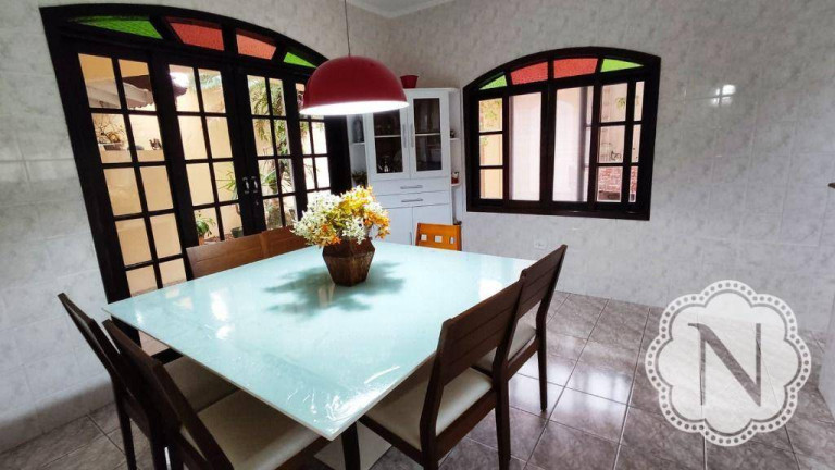 Imagem Sobrado com 3 Quartos à Venda, 270 m² em Jardim Suarão - Itanhaém Imagem Sobrado com 3 Quartos à Venda, 270 m² em Jardim Suarão - Itanhaém
