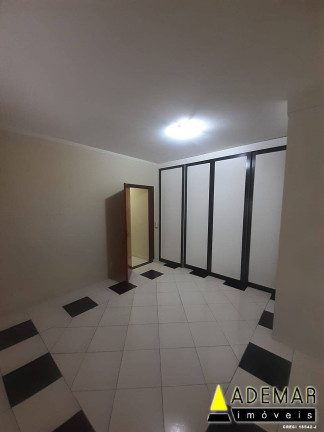 Imagem Casa com 3 Quartos à Venda, 500 m² em Eldorado - Diadema Imagem Casa com 3 Quartos à Venda, 500 m² em Eldorado - Diadema