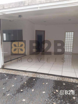 Casa com 3 Quartos à Venda, 150 m² em Centro - Bauru
