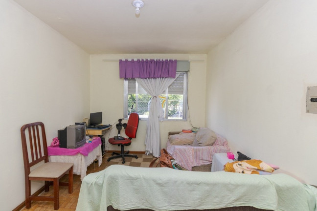 Imagem Imóvel com 3 Quartos à Venda, em Jardim Lindóia - Porto Alegre Imagem Imóvel com 3 Quartos à Venda, em Jardim Lindóia - Porto Alegre
