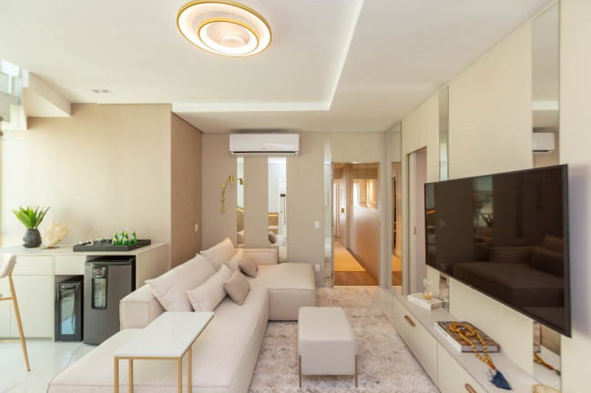 Imagem Cobertura com 5 Quartos à Venda, 257 m² em Centro - Balneário Camboriú