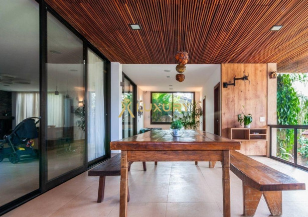 Imagem Imóvel com 4 Quartos à Venda, 750 m² em Ouro Velho Mansões - Nova Lima Imagem Imóvel com 4 Quartos à Venda, 750 m² em Ouro Velho Mansões - Nova Lima