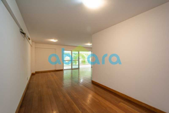 Imagem Apartamento com 4 Quartos à Venda, 250 m² em Leblon - Rio De Janeiro Imagem Apartamento com 4 Quartos à Venda, 250 m² em Leblon - Rio De Janeiro
