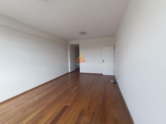 Imagem Apartamento com 3 Quartos à Venda, 203 m² Imagem Apartamento com 3 Quartos à Venda, 203 m²