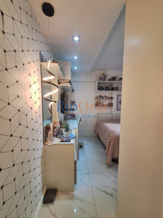 Imagem Apartamento com 4 Quartos à Venda, 145 m² em Barra Da Tijuca - Rio De Janeiro
