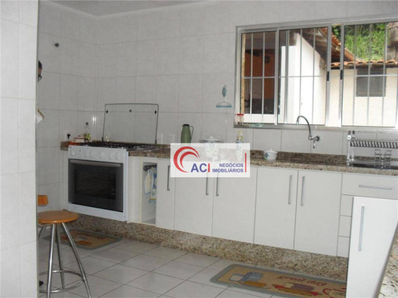 Imagem Casa com 3 Quartos à Venda, 270 m² em Granja Viana - Itapevi Imagem Casa com 3 Quartos à Venda, 270 m² em Granja Viana - Itapevi