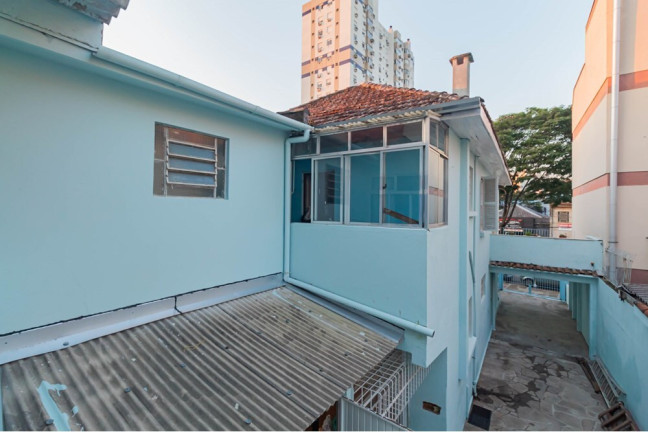 Imagem Casa com 6 Quartos à Venda, 190 m² em Santana - Porto Alegre Imagem Casa com 6 Quartos à Venda, 190 m² em Santana - Porto Alegre