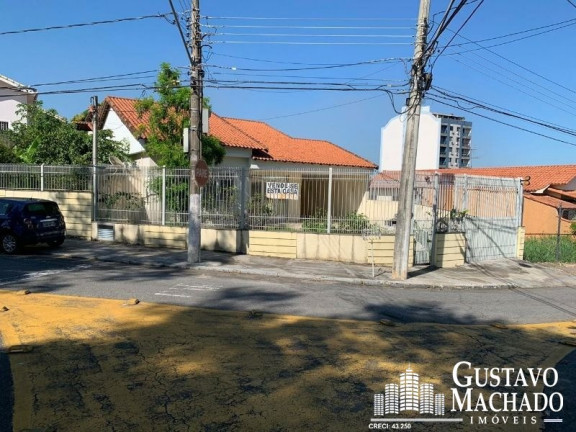 Casa com 3 Quartos à Venda, 1 m² em Jardim Amália - Volta Redonda