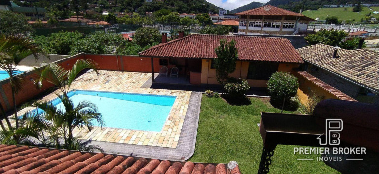 Imagem Casa com 4 Quartos à Venda, 350 m² em Comary - Teresópolis Imagem Casa com 4 Quartos à Venda, 350 m² em Comary - Teresópolis