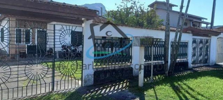 Imagem Casa com 3 Quartos à Venda, 253 m² em Jardim Das Gaivotas - Caraguatatuba Imagem Casa com 3 Quartos à Venda, 253 m² em Jardim Das Gaivotas - Caraguatatuba