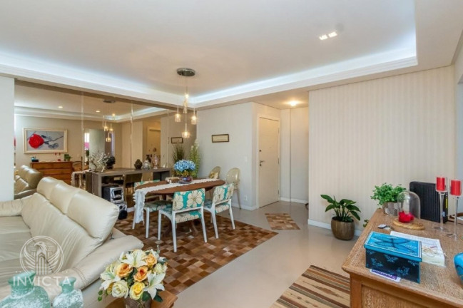 Imagem Apartamento com 3 Quartos à Venda, 178 m² em Centro - Balneário Camboriú