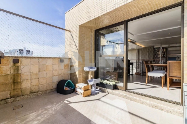 Imagem Apartamento com 2 Quartos à Venda, 155 m² em Mont Serrat - Porto Alegre