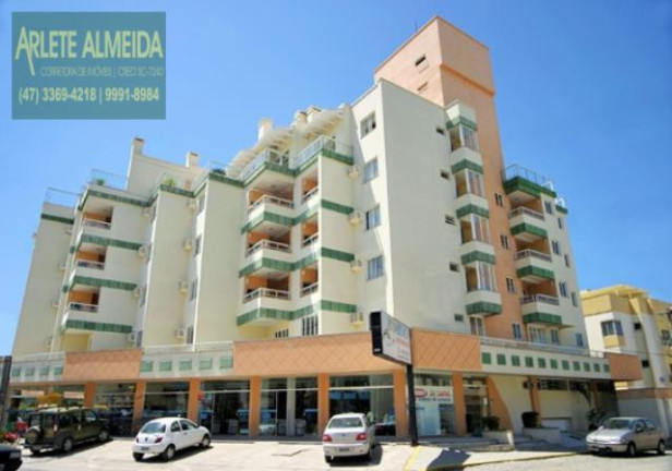 Imagem Apartamento com 2 Quartos para Alugar ou Temporada, 130 m² em Centro - Bombinhas Imagem Apartamento com 2 Quartos para Alugar ou Temporada, 130 m² em Centro - Bombinhas