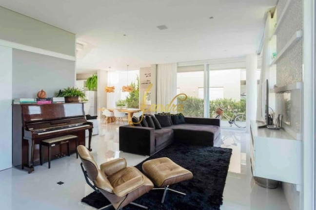 Imagem Casa de Condomínio com 5 Quartos à Venda, 360 m² em Centro - Xangri-la