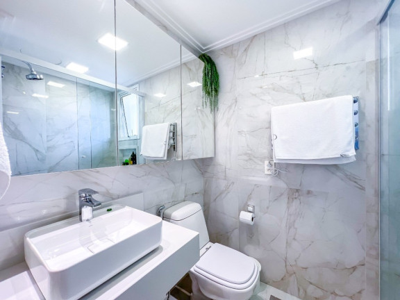 Imagem Cobertura com 3 Quartos à Venda, 249 m² em Petrópolis - Porto Alegre Imagem Cobertura com 3 Quartos à Venda, 249 m² em Petrópolis - Porto Alegre