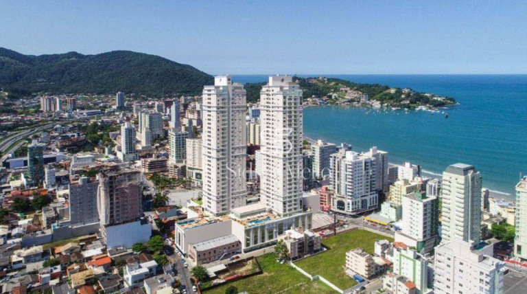 Imagem Apartamento com 4 Quartos à Venda, 141 m² em Centro - Itapema