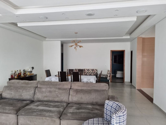 Imagem Casa com 4 Quartos à Venda, 250 m² em Ipelândia - Suzano Imagem Casa com 4 Quartos à Venda, 250 m² em Ipelândia - Suzano
