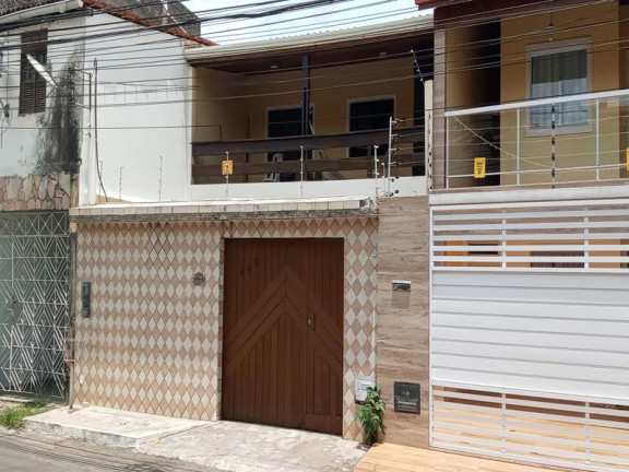 Imagem Casa com 5 Quartos à Venda, 200 m² em Inocoop - Camaçari Imagem Casa com 5 Quartos à Venda, 200 m² em Inocoop - Camaçari