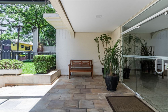 Imagem Apartamento com 2 Quartos à Venda, 180 m² em Moema - São Paulo Imagem Apartamento com 2 Quartos à Venda, 180 m² em Moema - São Paulo