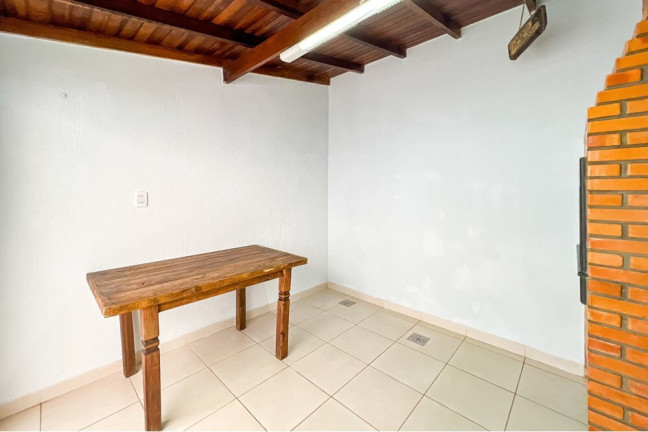 Imagem Casa de Condomínio com 2 Quartos à Venda, 103 m² em Rio Branco - Canoas Imagem Casa de Condomínio com 2 Quartos à Venda, 103 m² em Rio Branco - Canoas