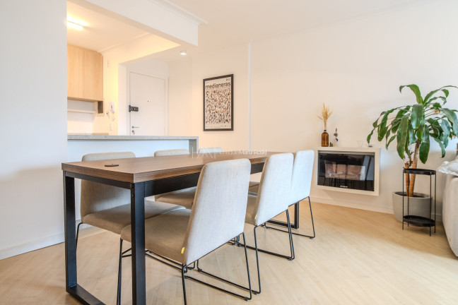 Imagem Apartamento com 3 Quartos à Venda, 78 m² em Batel - Curitiba Imagem Apartamento com 3 Quartos à Venda, 78 m² em Batel - Curitiba
