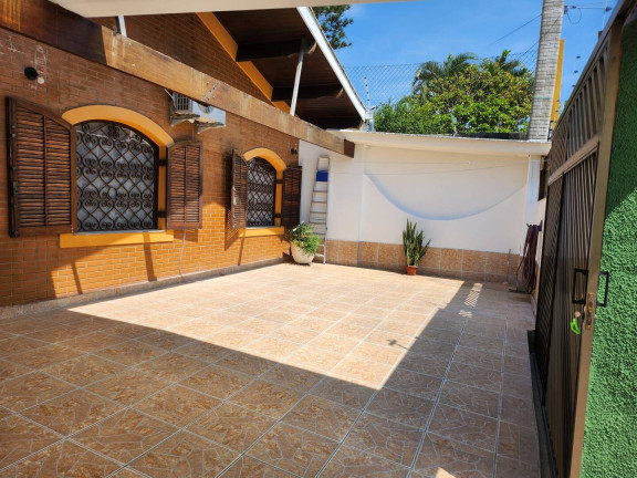 Imagem Casa com 4 Quartos à Venda, 186 m² em Parque Balneário Oasis - Peruíbe Imagem Casa com 4 Quartos à Venda, 186 m² em Parque Balneário Oasis - Peruíbe