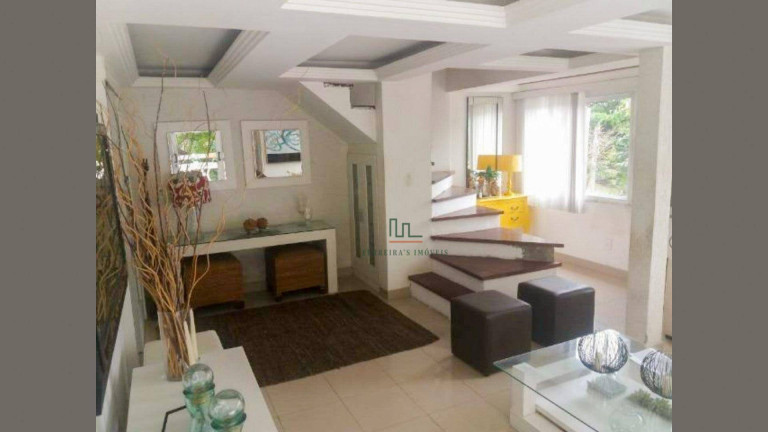 Casa com 3 Quartos à Venda, 250 m² em Piratininga - Niterói