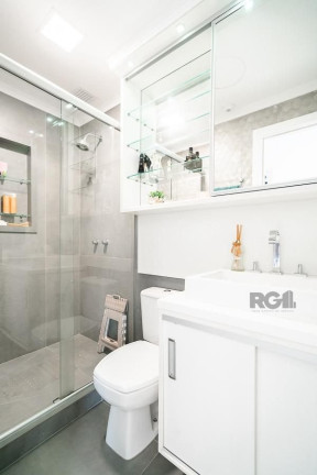 Imagem Cobertura com 3 Quartos à Venda, 231 m² em Petrópolis - Porto Alegre Imagem Cobertura com 3 Quartos à Venda, 231 m² em Petrópolis - Porto Alegre