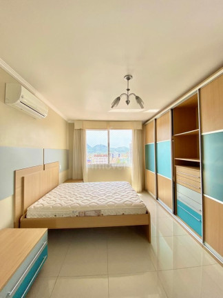 Imagem Apartamento com 3 Quartos à Venda, 140 m² em Centro - Santa Maria Imagem Apartamento com 3 Quartos à Venda, 140 m² em Centro - Santa Maria