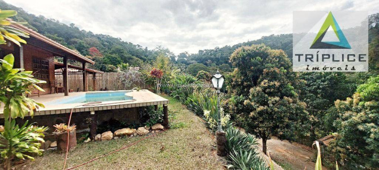 Imagem Chácara com 2 Quartos à Venda, 143 m² em Simão Pereira - Simão Pereira Imagem Chácara com 2 Quartos à Venda, 143 m² em Simão Pereira - Simão Pereira
