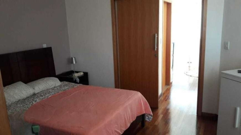 Imagem Casa com 4 Quartos à Venda, 240 m² em Condomínio Terras Do Vale - Caçapava Imagem Casa com 4 Quartos à Venda, 240 m² em Condomínio Terras Do Vale - Caçapava