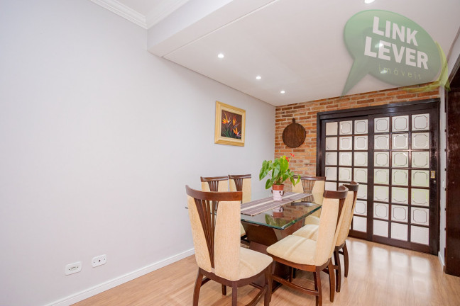 Imagem Casa de Condomínio com 3 Quartos à Venda, 200 m² em Santa Cândida - Curitiba