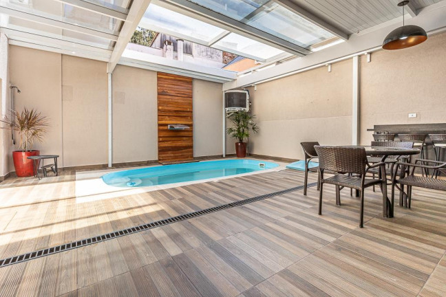 Imagem Sobrado com 3 Quartos à Venda, 118 m² em Campo Comprido - Curitiba Imagem Sobrado com 3 Quartos à Venda, 118 m² em Campo Comprido - Curitiba