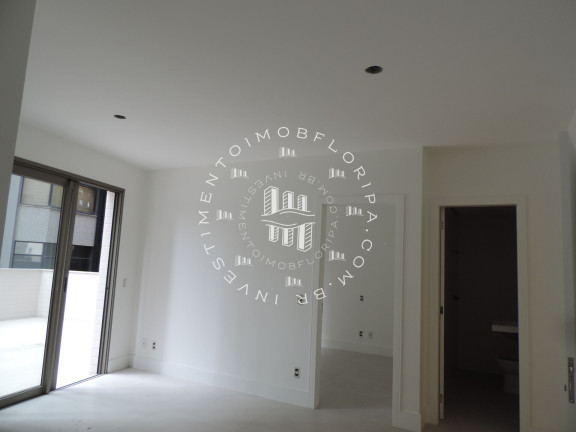 Imagem Apartamento com 1 Quarto à Venda, 83 m² em Centro - Florianópolis Imagem Apartamento com 1 Quarto à Venda, 83 m² em Centro - Florianópolis