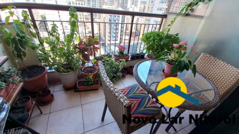 Imagem Apartamento com 2 Quartos à Venda, 70 m² em Icaraí - Niterói