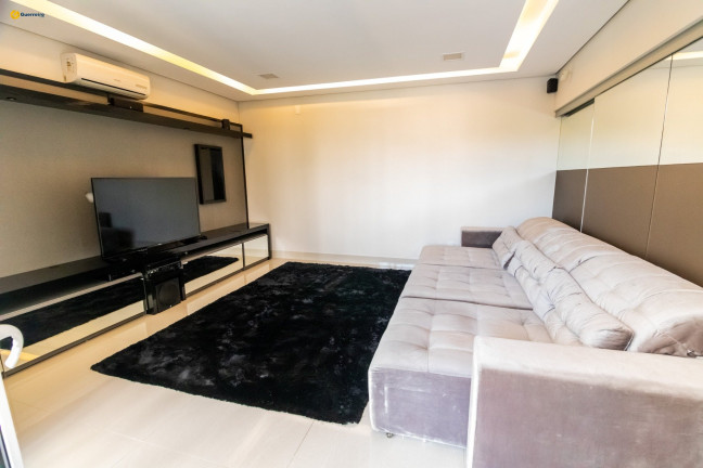 Imagem Casa com 4 Quartos à Venda, 612 m² em Jurerê Internacional - Florianópolis Imagem Casa com 4 Quartos à Venda, 612 m² em Jurerê Internacional - Florianópolis