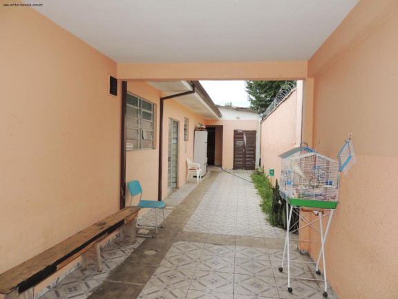 Imagem Casa com 4 Quartos à Venda, 209 m² em Fanny - Curitiba