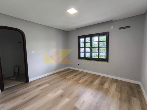 Imagem Casa com 3 Quartos à Venda, 230 m² em Tribess - Blumenau