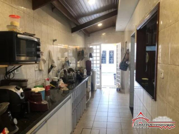 Imagem Casa com 3 Quartos para Alugar, em Centro - Jacareí Imagem Casa com 3 Quartos para Alugar, em Centro - Jacareí