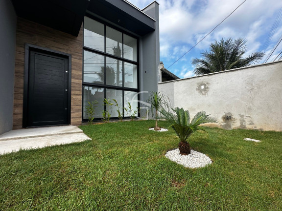 Imagem Casa com 3 Quartos à Venda, 187 m² em Saguaçu - Joinville Imagem Casa com 3 Quartos à Venda, 187 m² em Saguaçu - Joinville