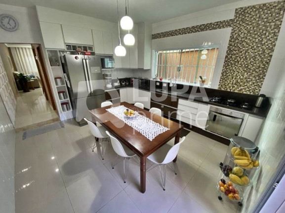 Imagem Casa com 3 Quartos à Venda, 150 m² em Mandaqui - São Paulo Imagem Casa com 3 Quartos à Venda, 150 m² em Mandaqui - São Paulo