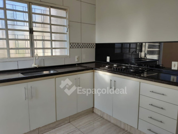 Imagem Casa com 3 Quartos à Venda, 131 m² em Jardim Europa - Lençóis Paulista Imagem Casa com 3 Quartos à Venda, 131 m² em Jardim Europa - Lençóis Paulista