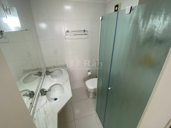 Imagem Apartamento com 3 Quartos para Alugar, 131 m² em Centro - Balneário Camboriú