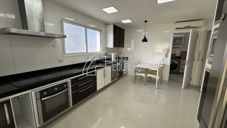 Imagem Apartamento com 3 Quartos para Alugar, 190 m² em Embaré - Santos Imagem Apartamento com 3 Quartos para Alugar, 190 m² em Embaré - Santos