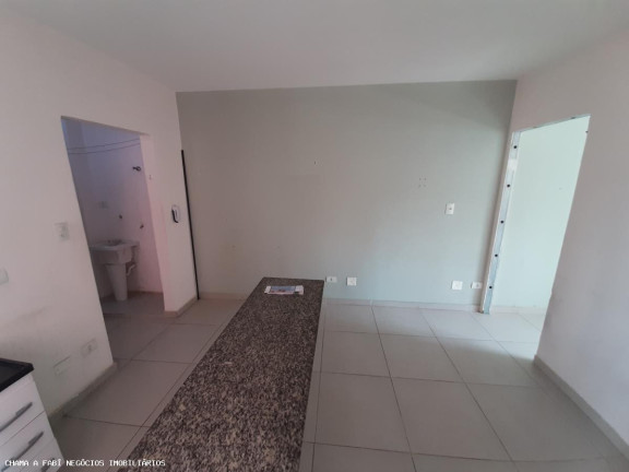 Imagem Kitnet com 1 Quarto para Alugar, 40 m² em Santa Efigênia - São Paulo
